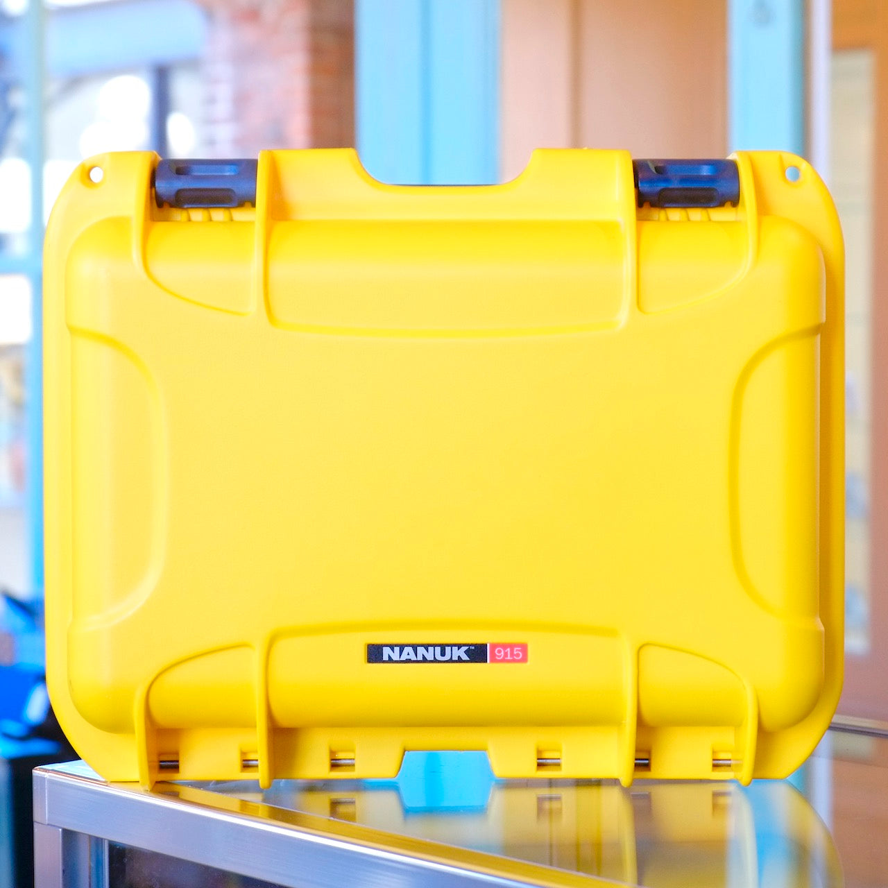 Nanuk 915