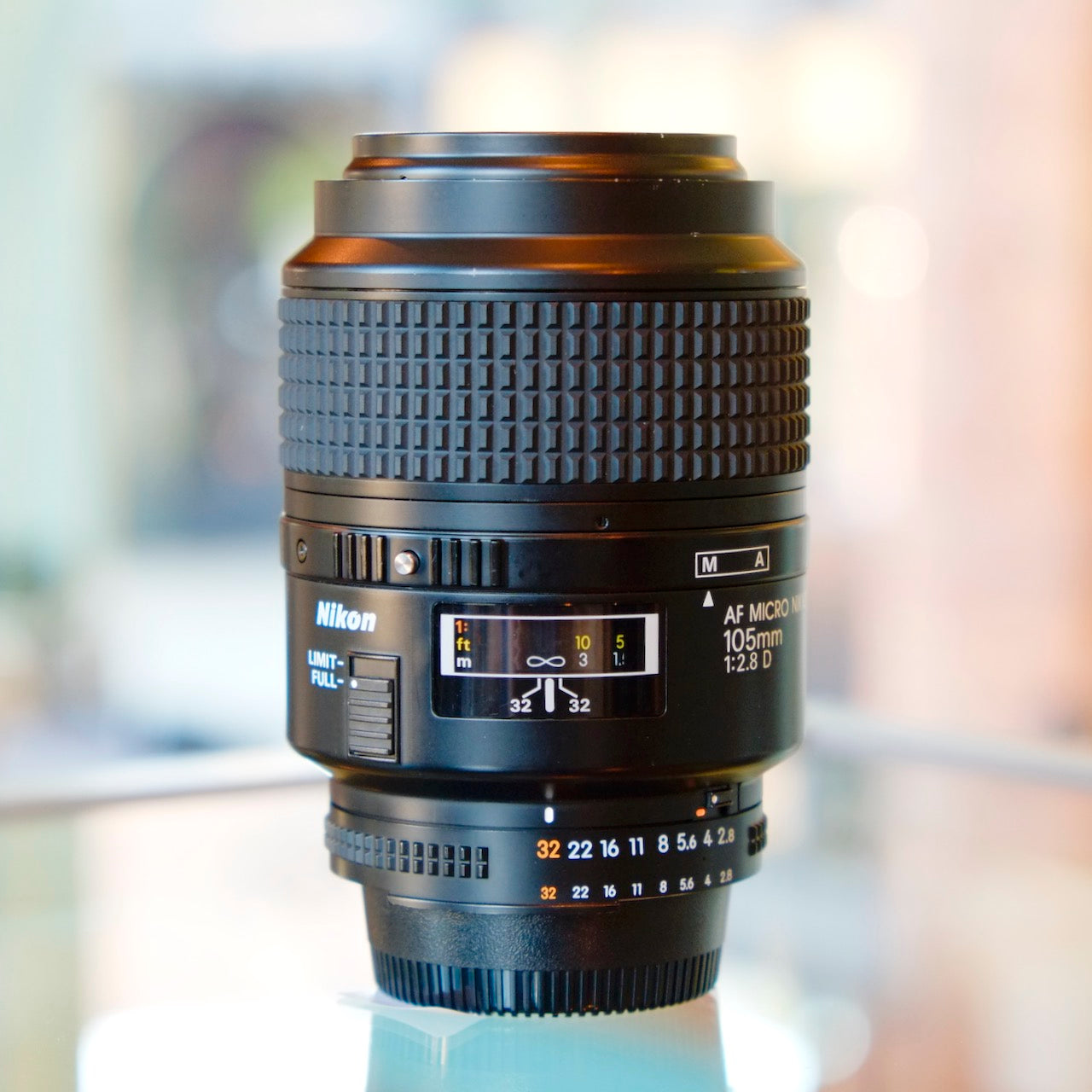 Nikon 105mm f2.8D AF Micro-Nikkor