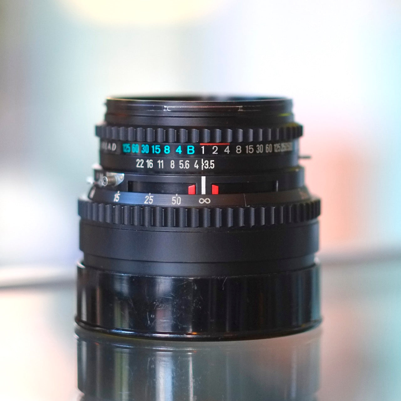 Carl Zeiss C Planar 100mm f3.5 T* for Hasselblad V