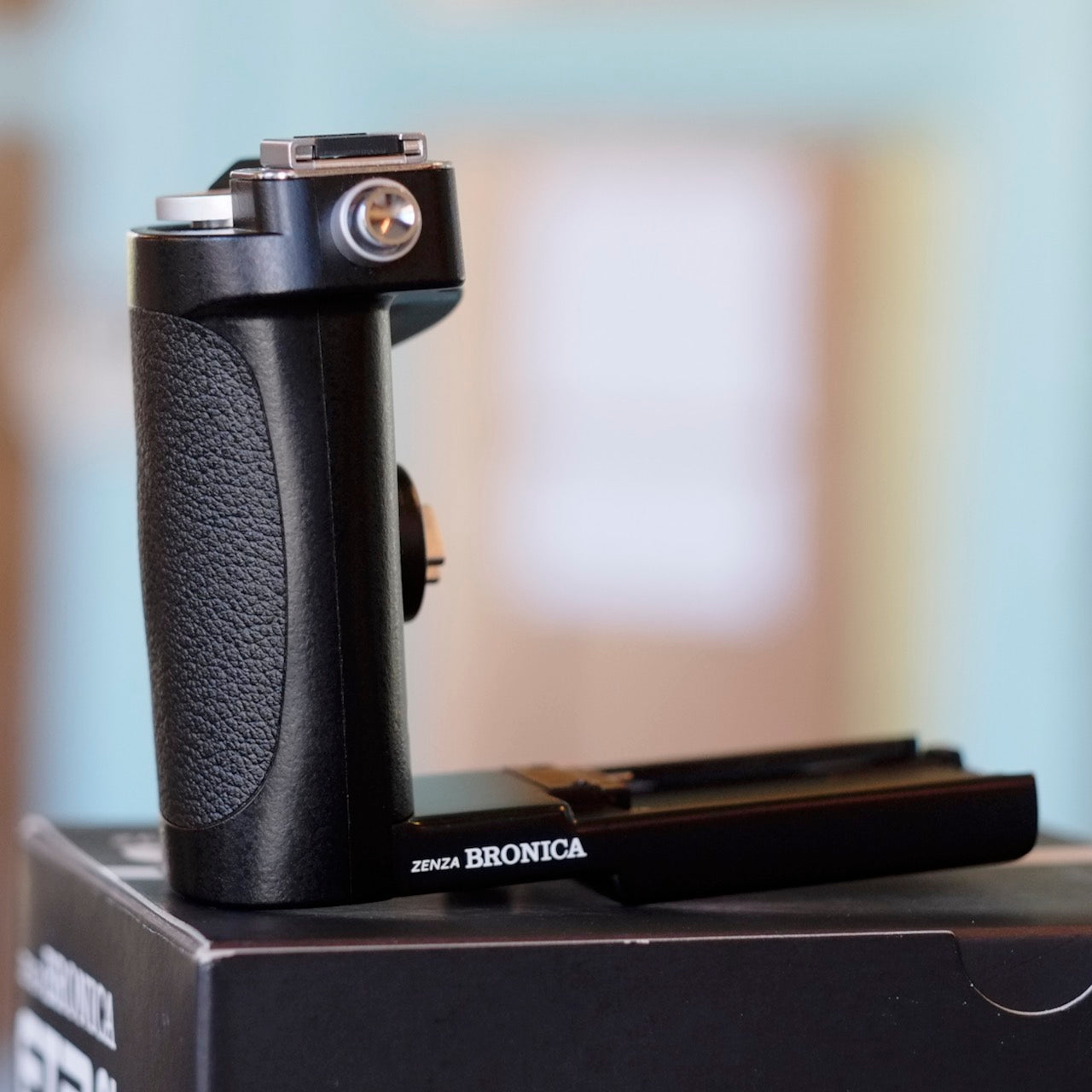 Zenza Bronica Speed Grip E
