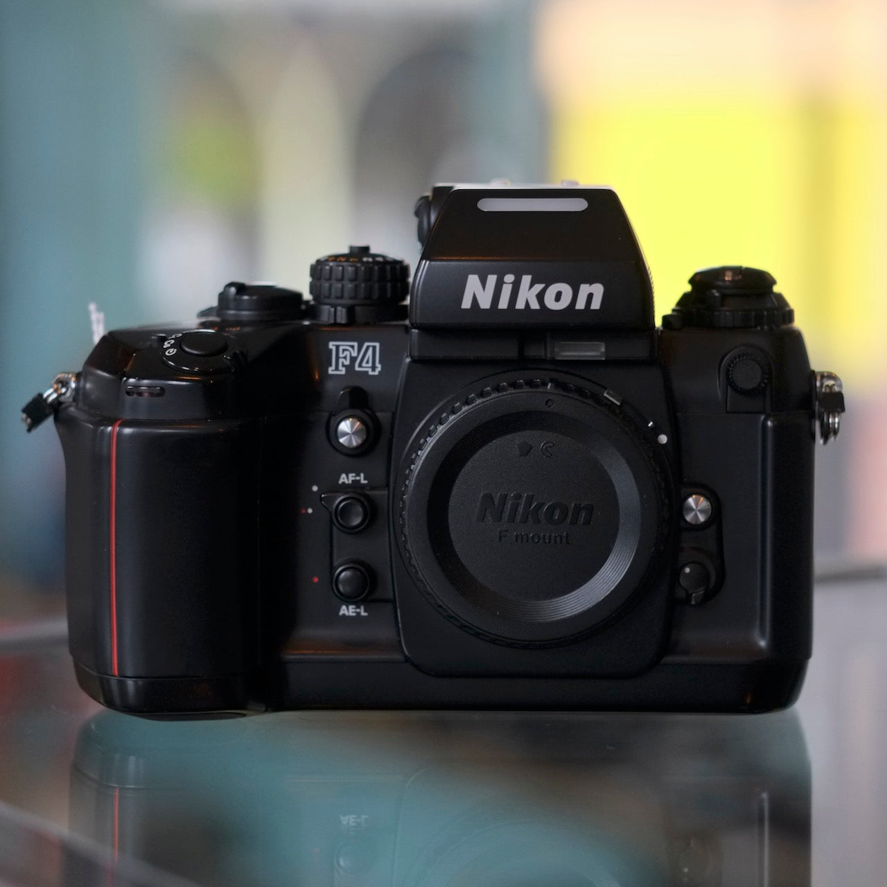 Nikon F4
