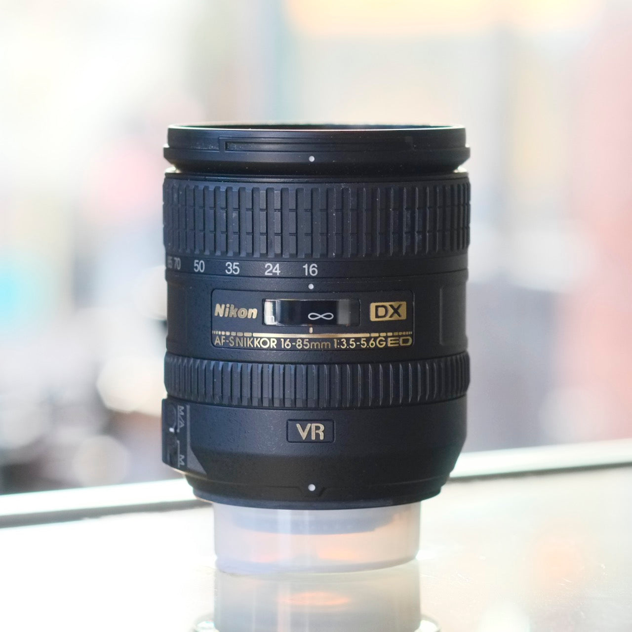 Nikon 16-85mm f3.5-5.6G ED VR AF-S DX Nikkor