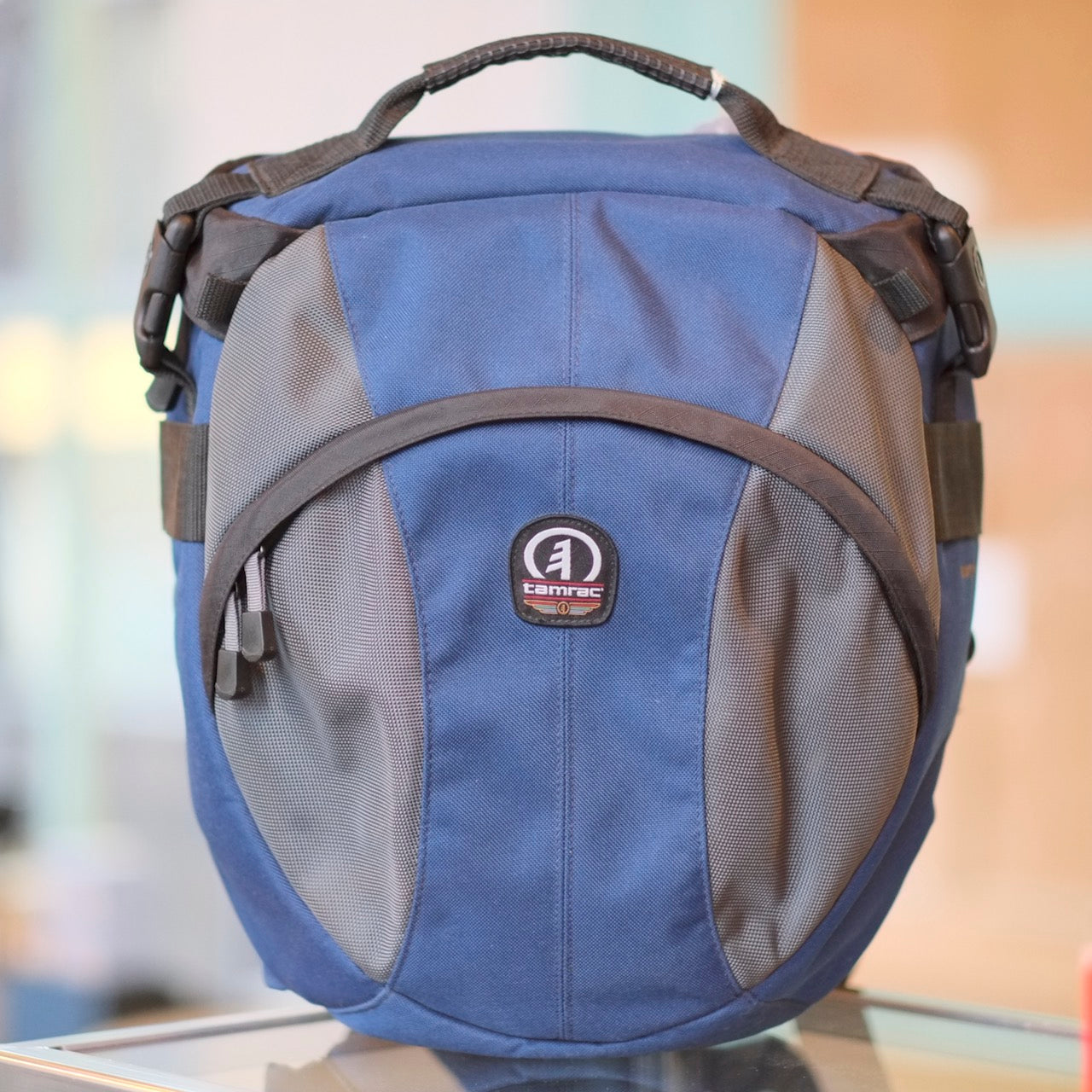 Tamrac Velocity 9X