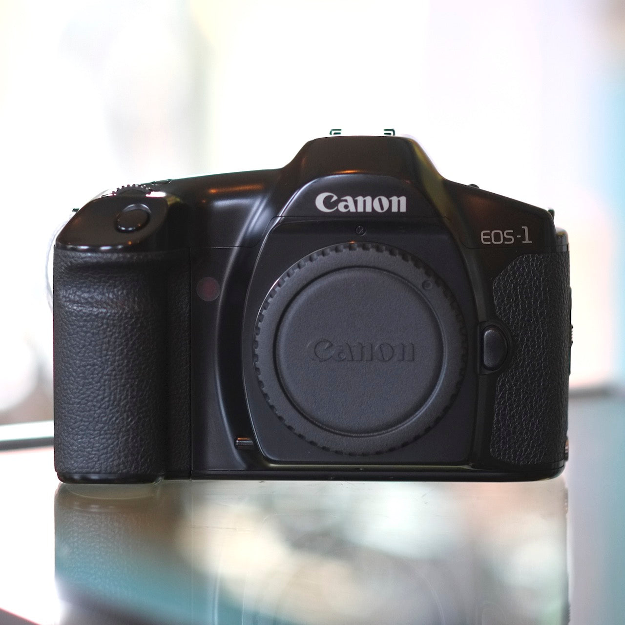 Canon EOS-1