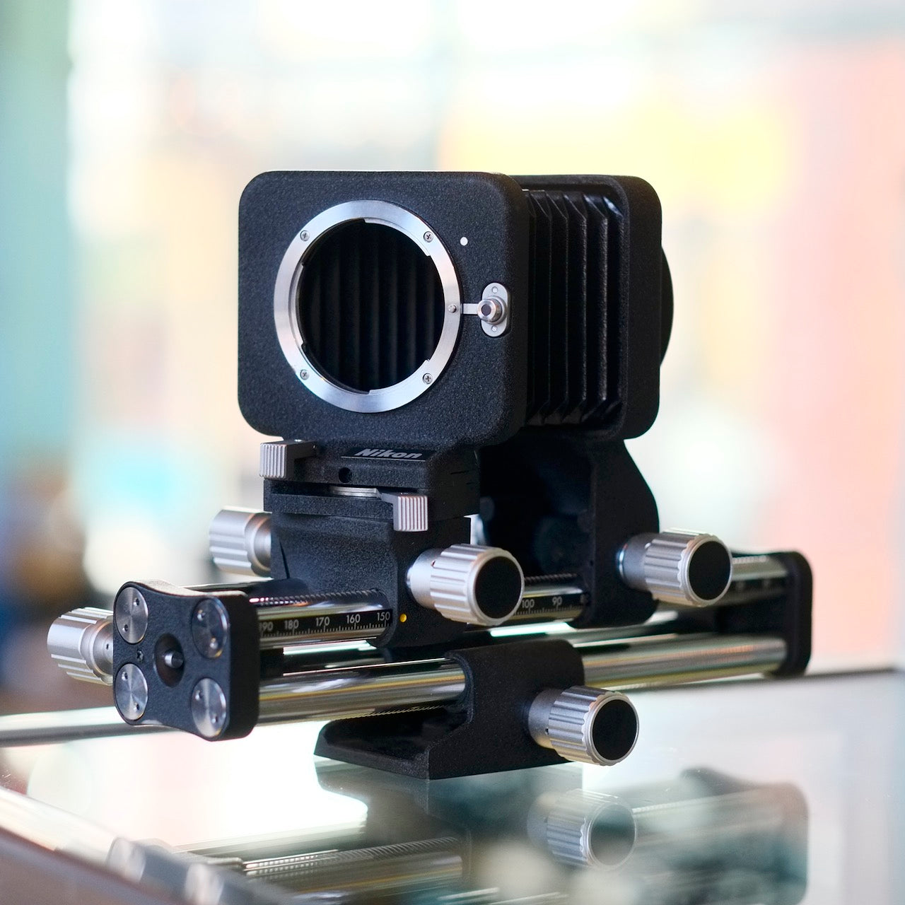 Nikon PB-4