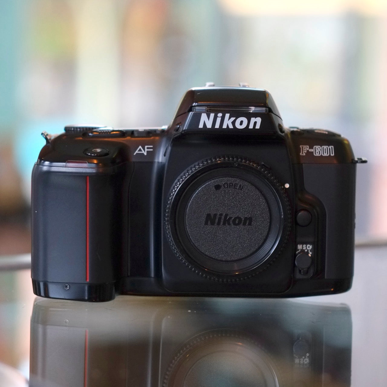 Nikon F-601