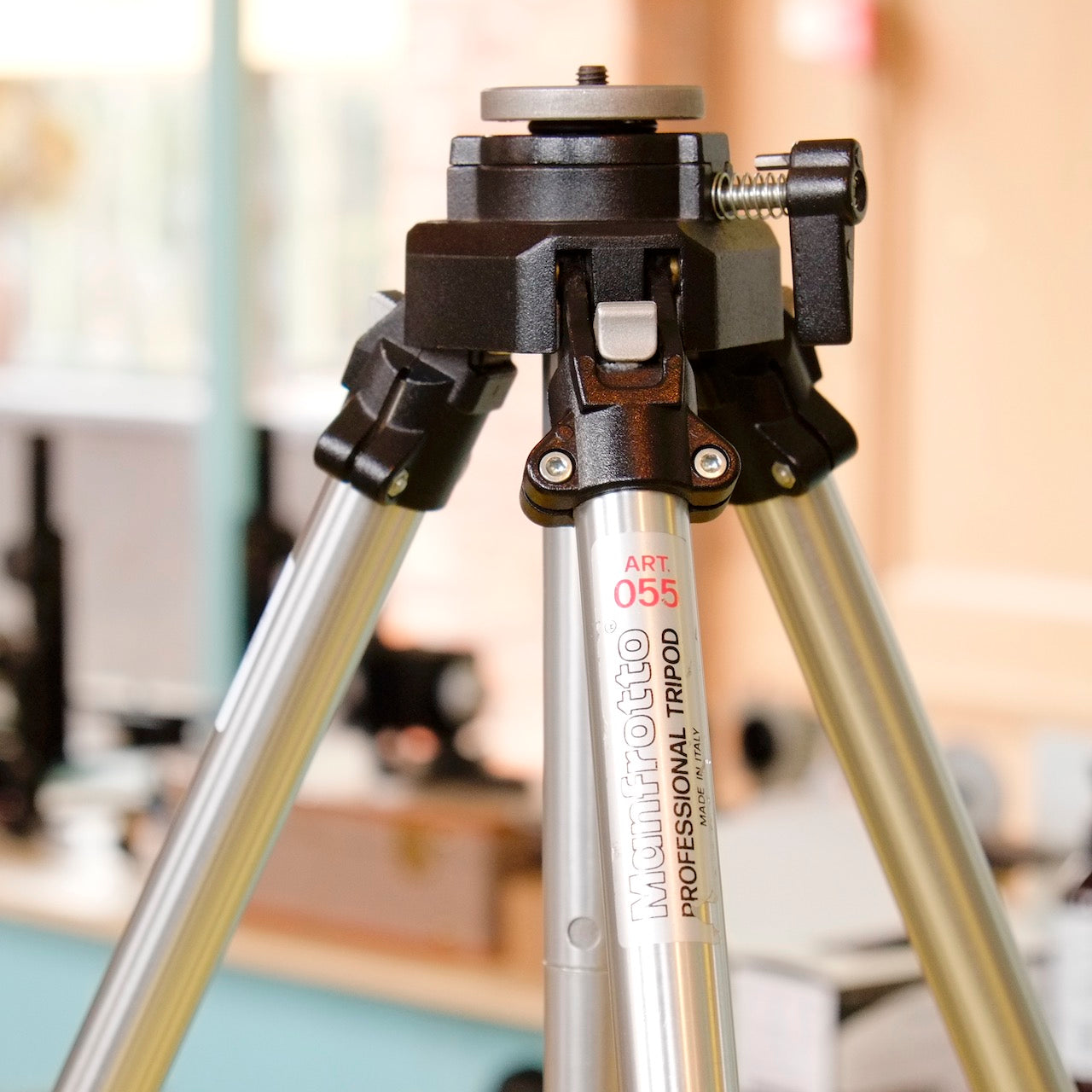 Manfrotto 055