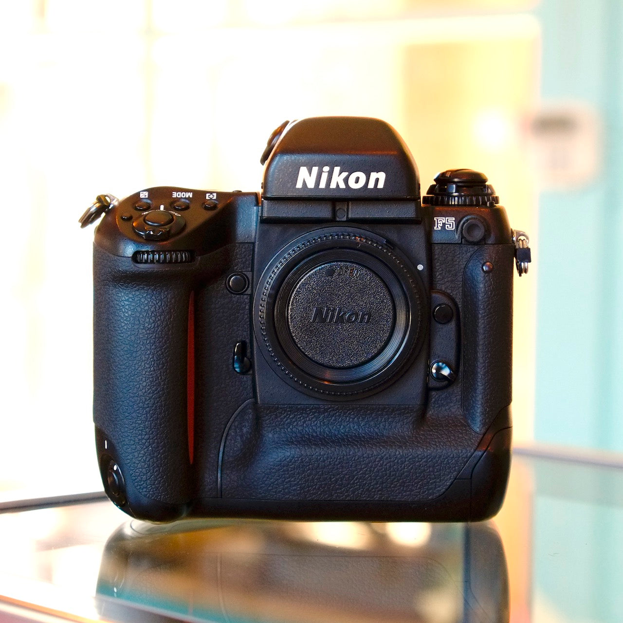 Nikon F5