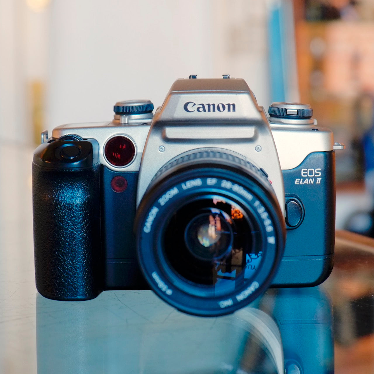 Canon EOS Elan II with 28-80mm f3.5-5.6 IV