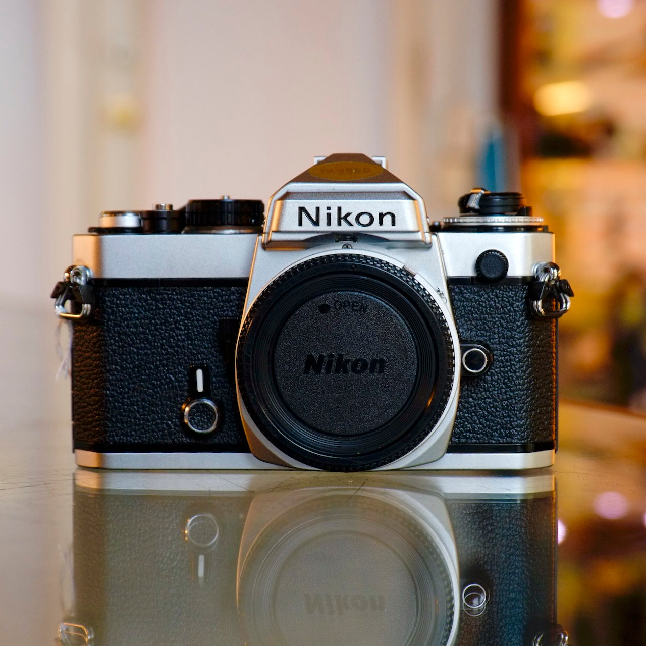 Nikon FE