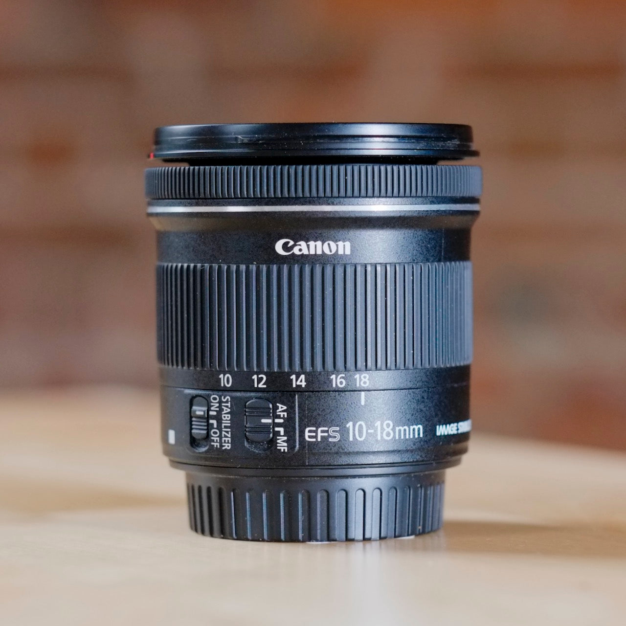 Canon EF-S 10-18mm f4.5-5.6 IS STM