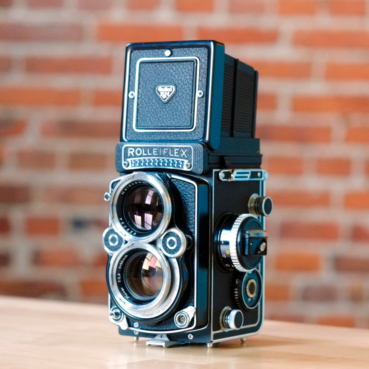 Rolleiflex 2.8F Planar "White Face"