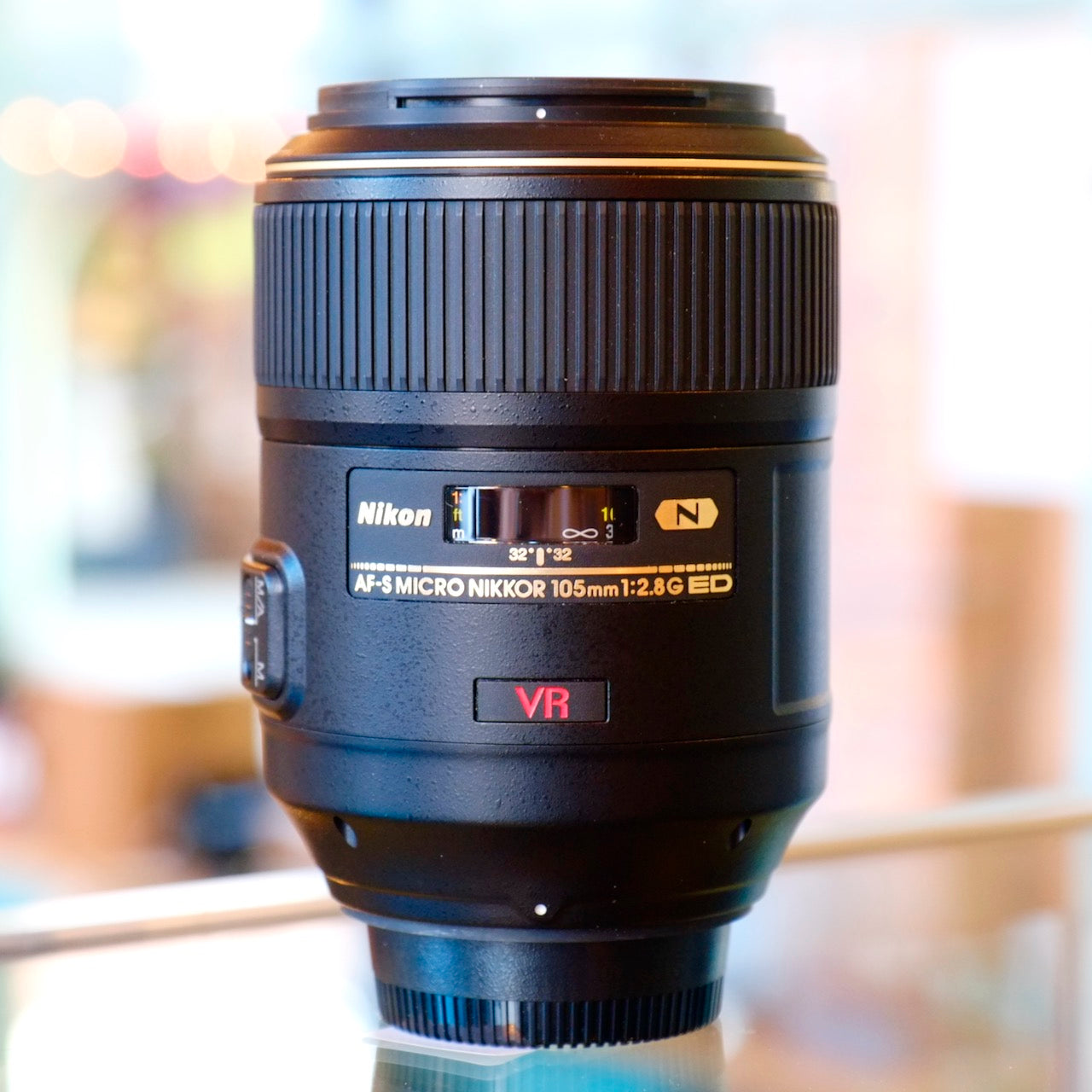 Nikon 105mm f2.8G ED AF-S VR Micro-Nikkor