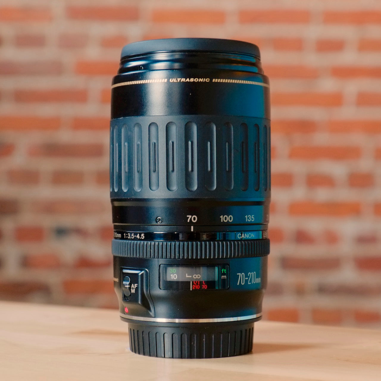 Canon EF 70-210mm f3.5-4.5 USM