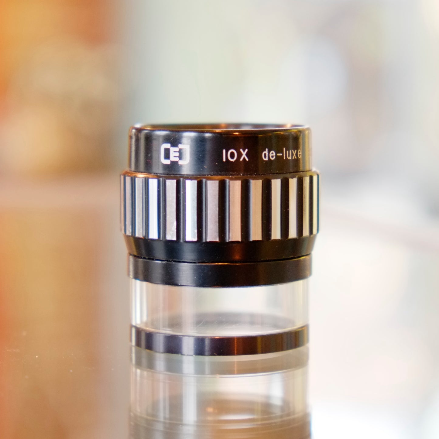 10x De-Luxe Achromat loupe/comparator