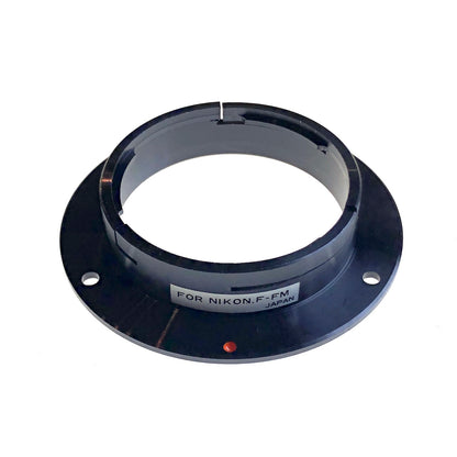 Attachable lens mount