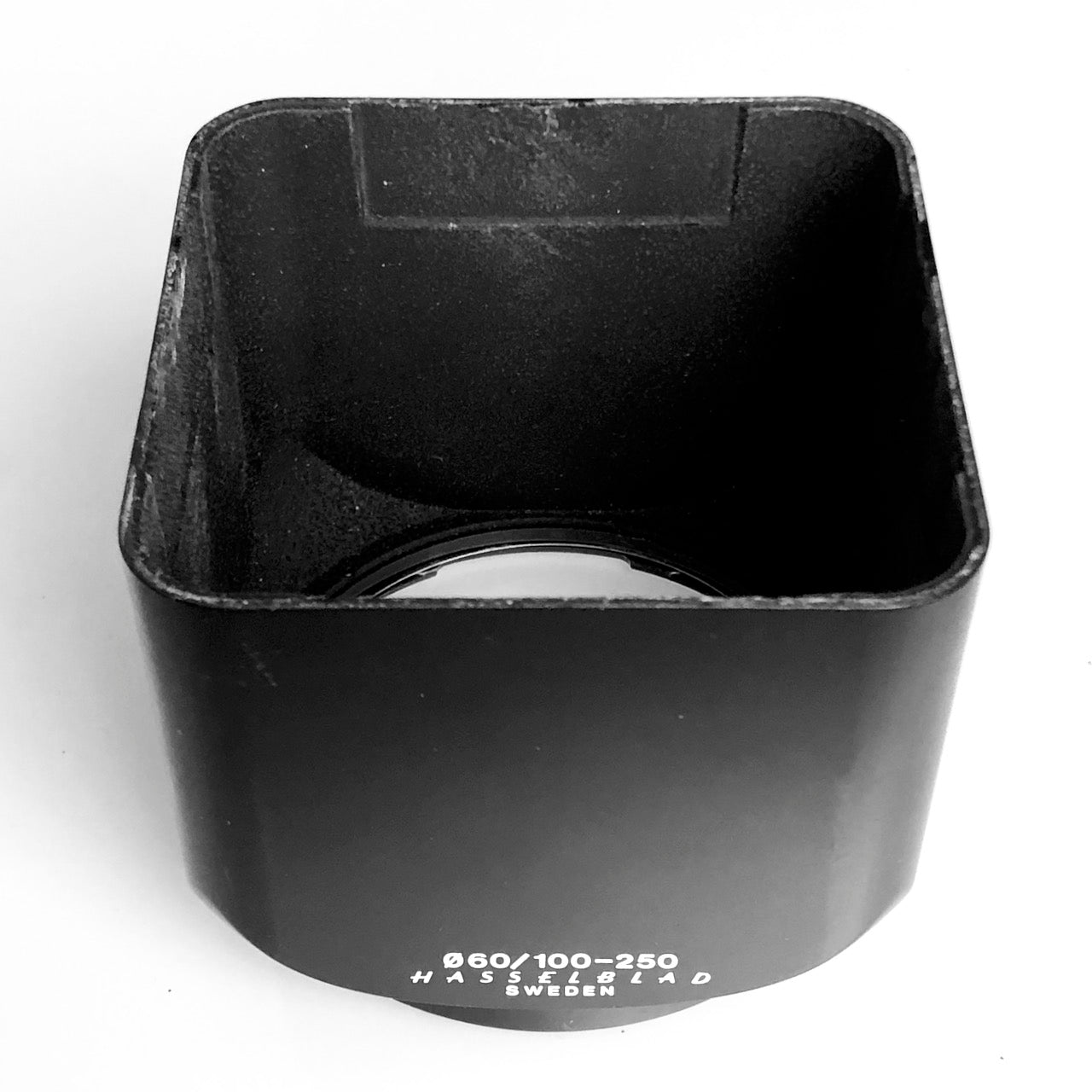 Hasselblad lens shade for 100-250mm CF lenses