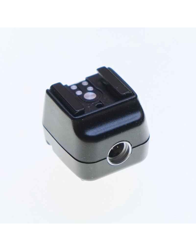 Canon OA-2 off-camera shoe adapter
