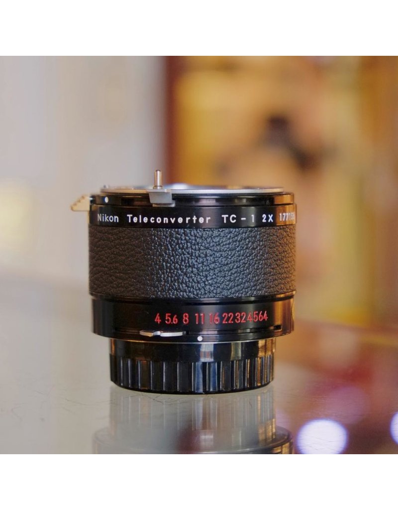 Nikon TC-1 2x teleconverter for Nikon F
